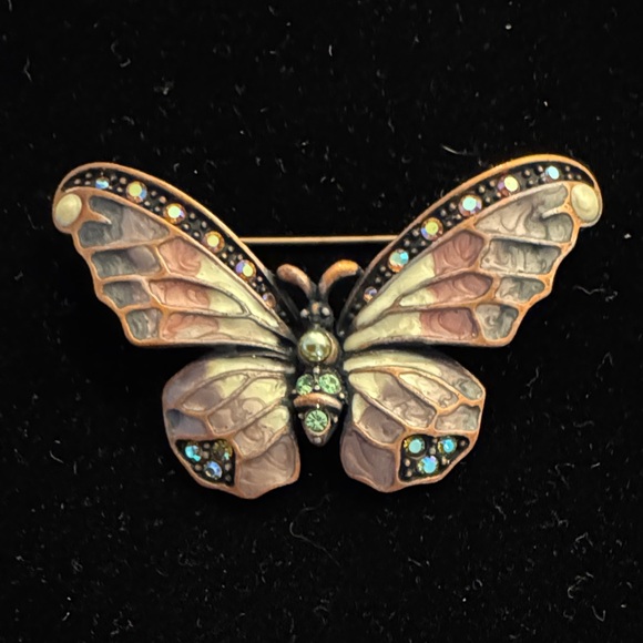 Joan Rivers Jewelry - Joan Rivers Butterfly Collection Pastel
Pink Fantasy Enamel  Brooch